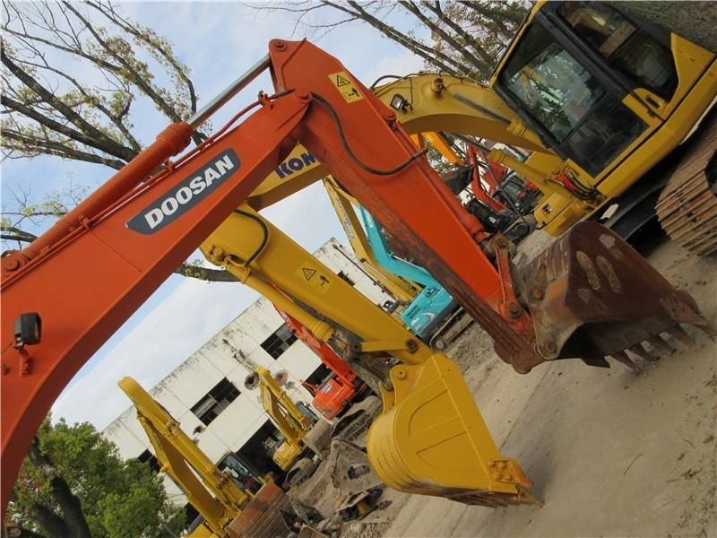 Doosan DH 150 LC-7 - Гусеничний екскаватор: фото 4 Doosan DH 150 LC-7 - Гусеничний екскаватор: фото 4