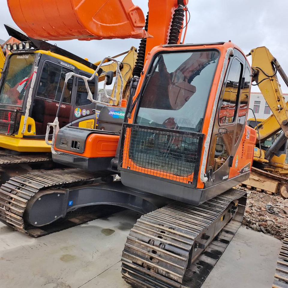 Гусеничний екскаватор Doosan DX 150 LC: фото 10