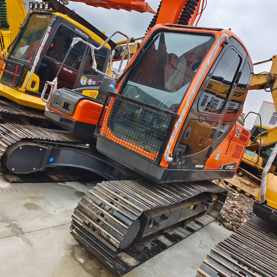 Гусеничний екскаватор Doosan DX 150 LC: фото 11