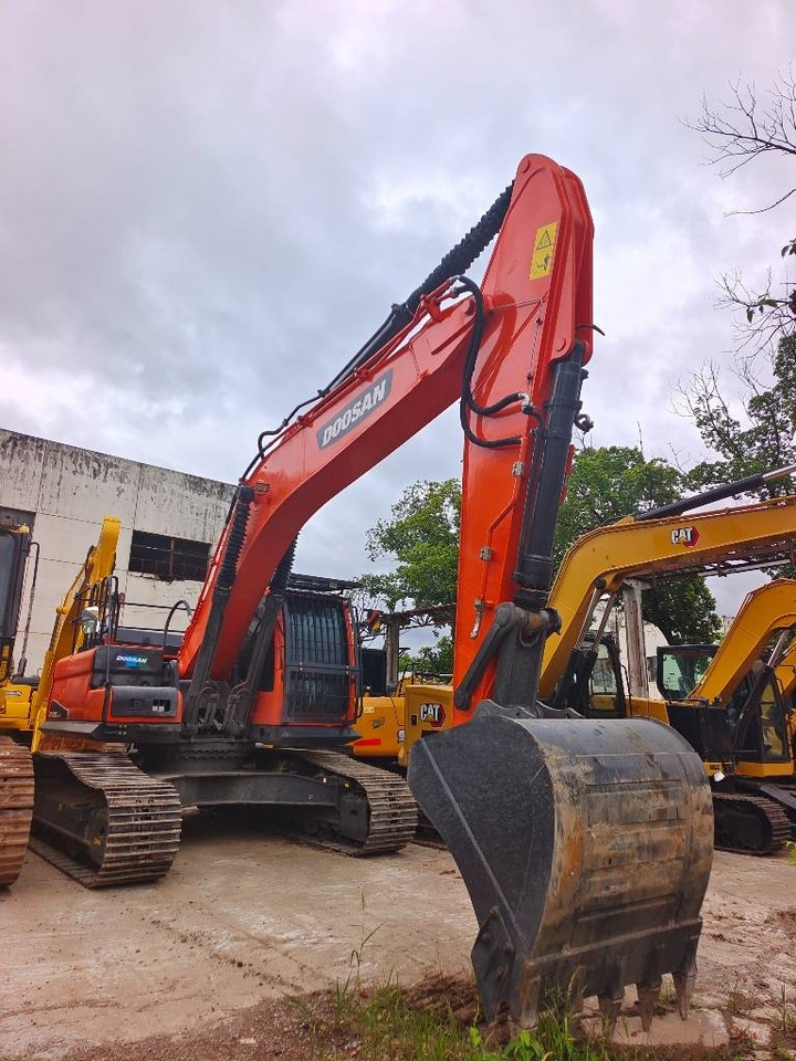 Doosan DX 300 - Гусеничний екскаватор: фото 2 Doosan DX 300 - Гусеничний екскаватор: фото 2