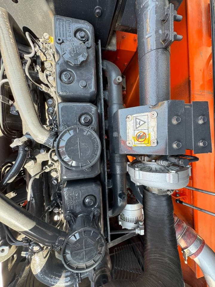 Doosan DX 300 LC-9S - Гусеничний екскаватор: фото 3 Doosan DX 300 LC-9S - Гусеничний екскаватор: фото 3