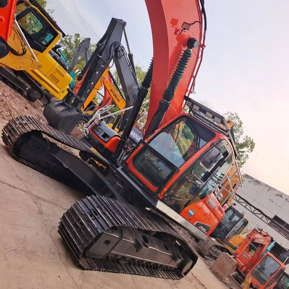 Doosan DX 300 LC - Гусеничний екскаватор: фото 4 Doosan DX 300 LC - Гусеничний екскаватор: фото 4