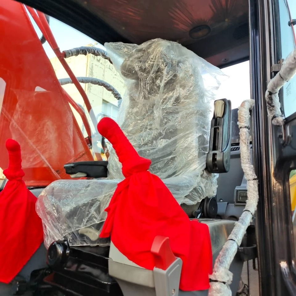 Гусеничний екскаватор Doosan DX 300 LCA: фото 13 Гусеничний екскаватор Doosan DX 300 LCA: фото 13