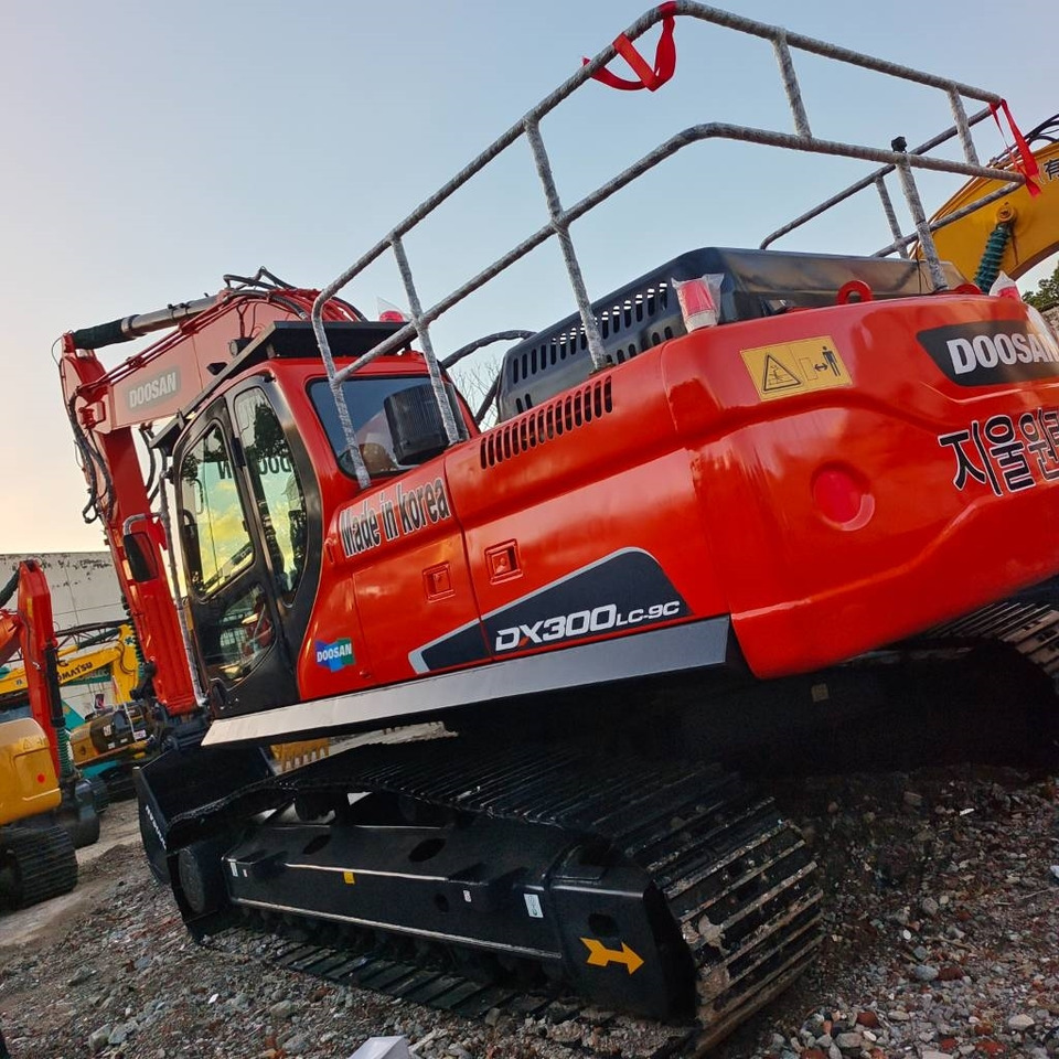 Гусеничний екскаватор Doosan DX 300 LCA: фото 25 Гусеничний екскаватор Doosan DX 300 LCA: фото 25