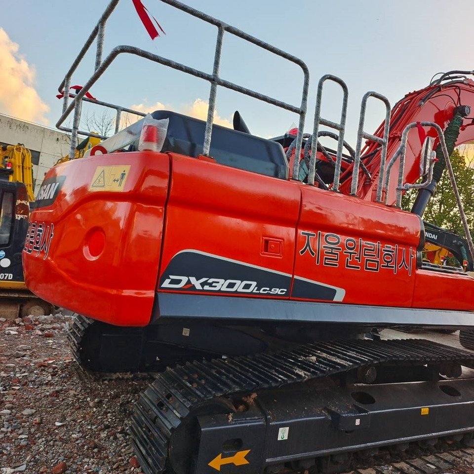 Гусеничний екскаватор Doosan DX 300 LCA: фото 30 Гусеничний екскаватор Doosan DX 300 LCA: фото 30