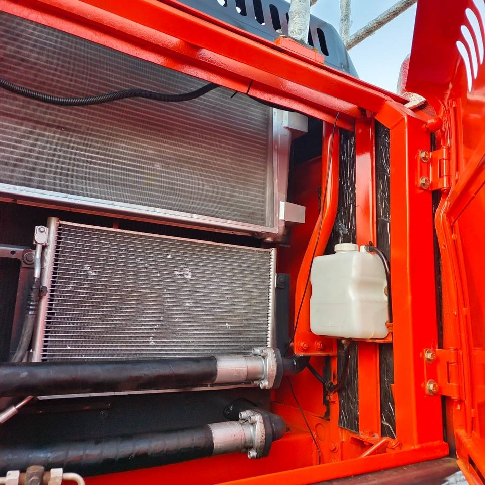 Гусеничний екскаватор Doosan DX 300 LCA: фото 23 Гусеничний екскаватор Doosan DX 300 LCA: фото 23