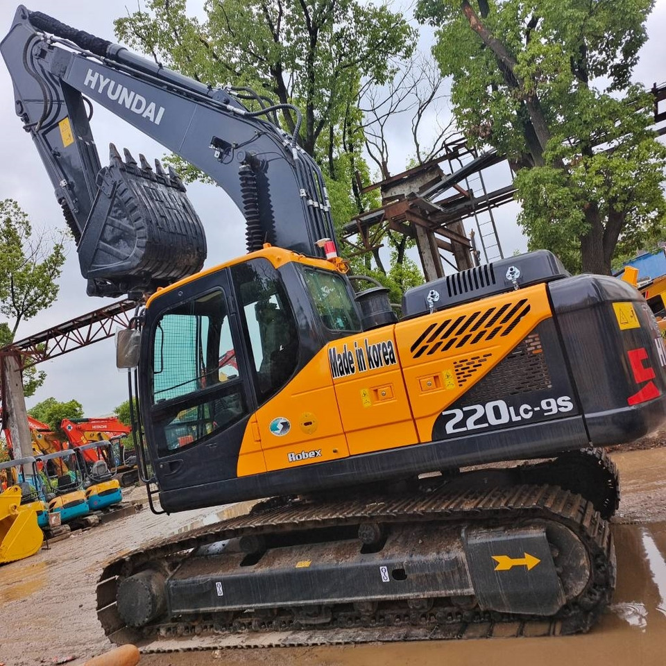 Hyundai 220 LC-9S - Гусеничний екскаватор: фото 2 Hyundai 220 LC-9S - Гусеничний екскаватор: фото 2