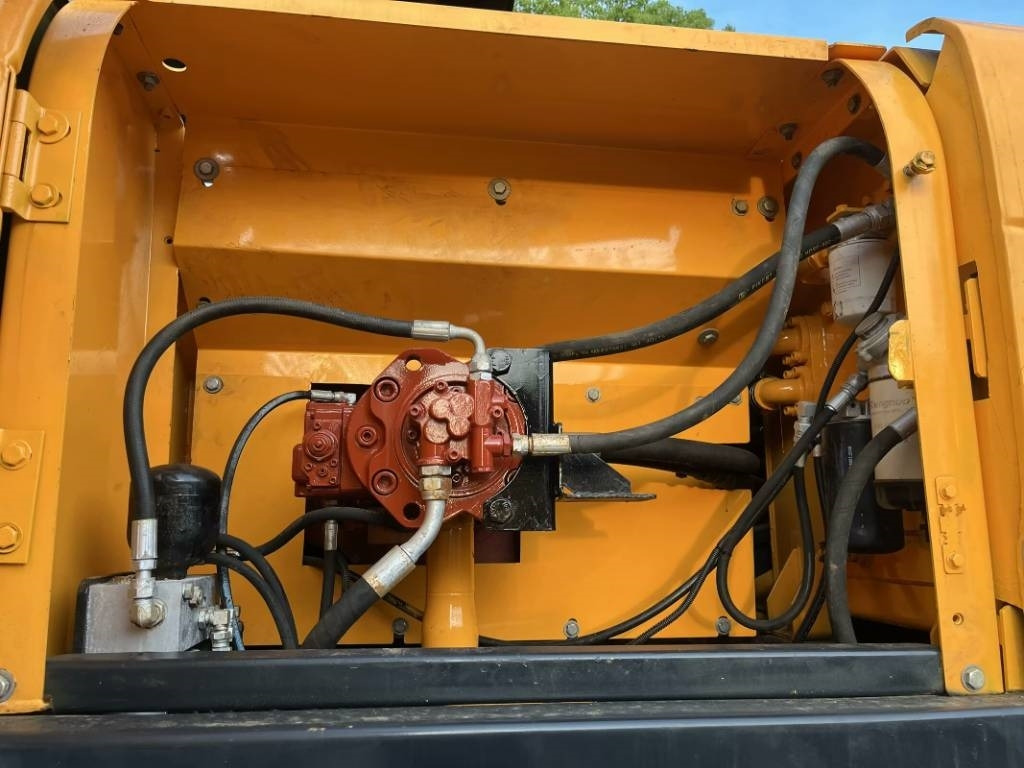 Hyundai 220LC-9S - Гусеничний екскаватор: фото 3 Hyundai 220LC-9S - Гусеничний екскаватор: фото 3