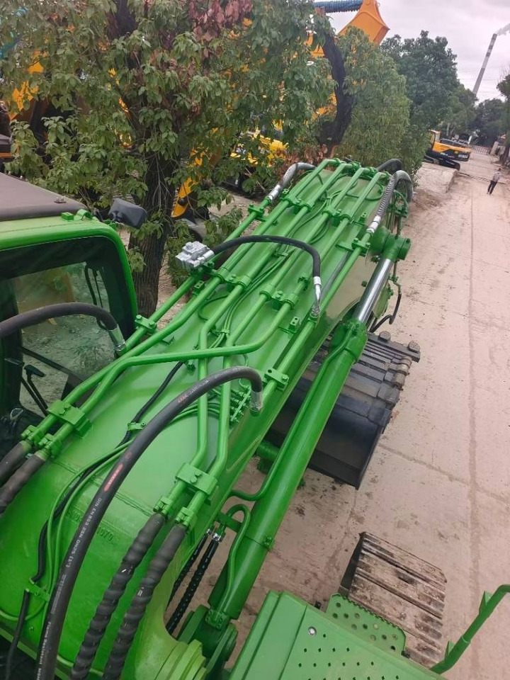 Hyundai 305 LC-9S - Гусеничний екскаватор: фото 4 Hyundai 305 LC-9S - Гусеничний екскаватор: фото 4