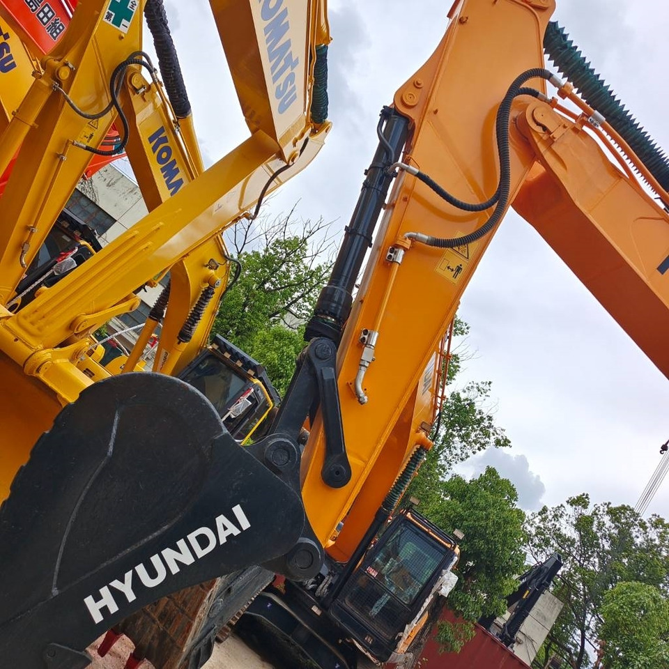 Hyundai 305LC-9S - Гусеничний екскаватор: фото 3 Hyundai 305LC-9S - Гусеничний екскаватор: фото 3