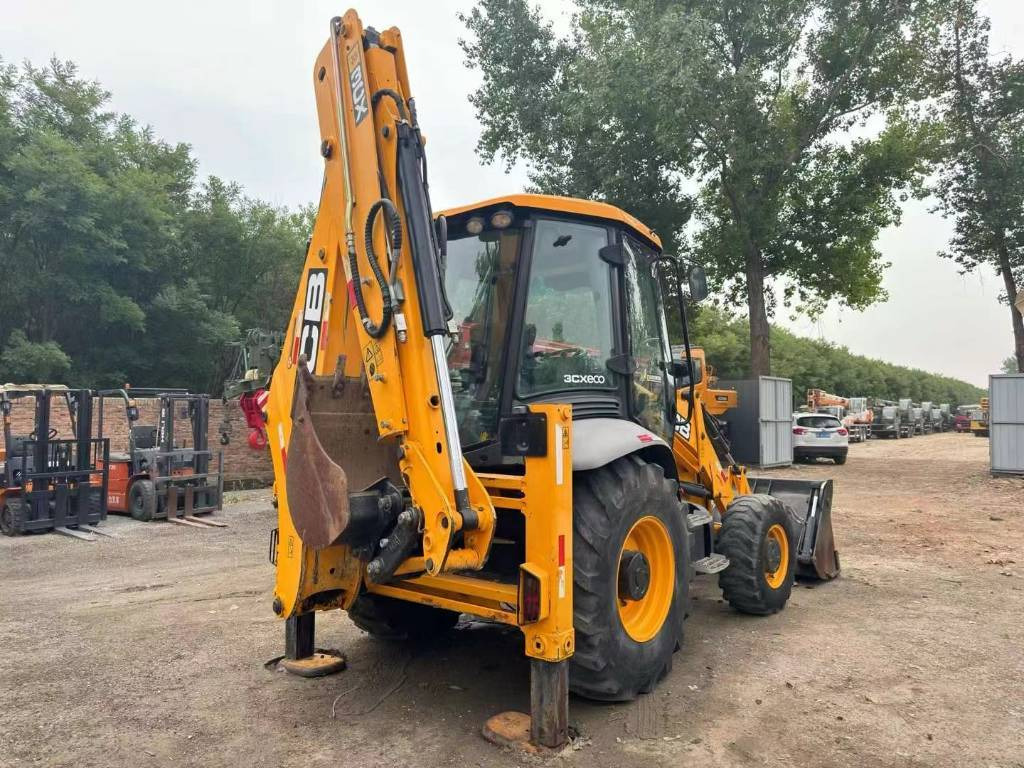 JCB 3 CX - Колісний екскаватор: фото 3 JCB 3 CX - Колісний екскаватор: фото 3