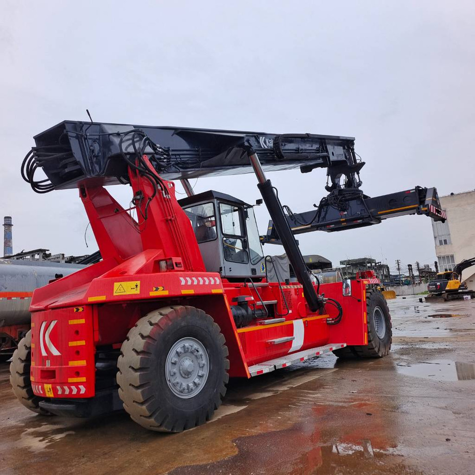 Kalmar DRF 450 - Річстакер: фото 5 Kalmar DRF 450 - Річстакер: фото 5