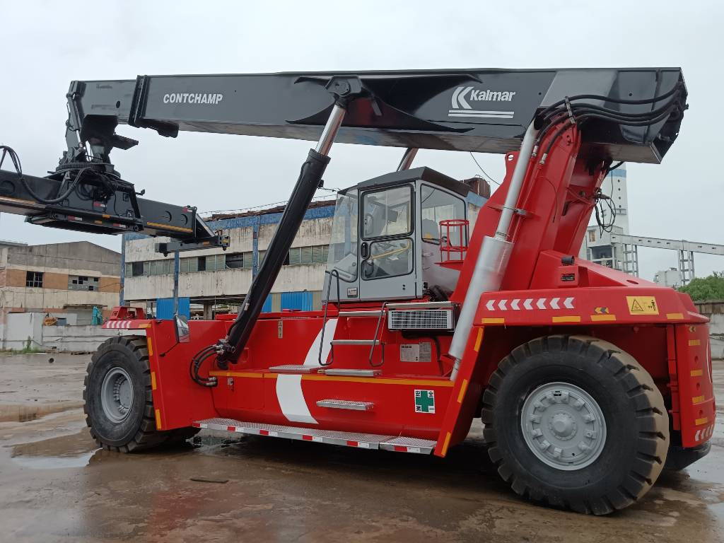 Kalmar DRF 450 - Річстакер: фото 1 Kalmar DRF 450 - Річстакер: фото 1