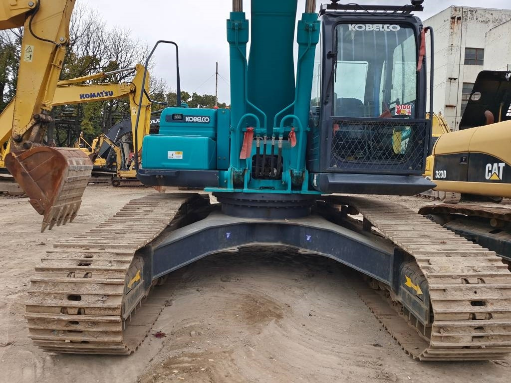 Kobelco SK 200 - Гусеничний екскаватор: фото 4 Kobelco SK 200 - Гусеничний екскаватор: фото 4