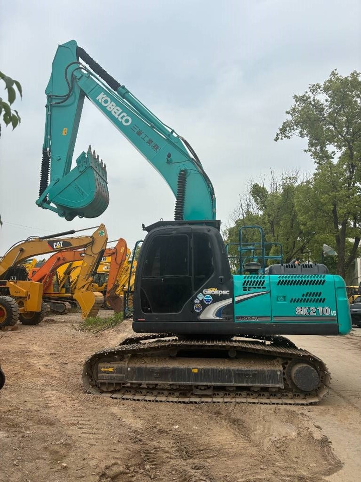 Kobelco SK 210 - Гусеничний екскаватор: фото 1 Kobelco SK 210 - Гусеничний екскаватор: фото 1