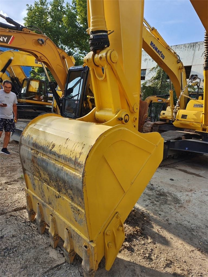 Komatsu PC-200-8 - Гусеничний екскаватор: фото 5 Komatsu PC-200-8 - Гусеничний екскаватор: фото 5