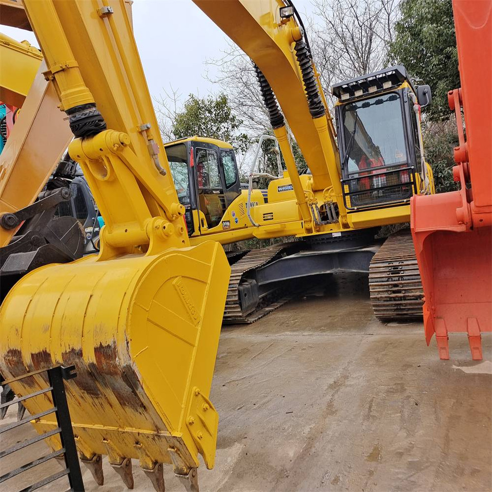 Komatsu PC 210 LC - Гусеничний екскаватор: фото 2 Komatsu PC 210 LC - Гусеничний екскаватор: фото 2