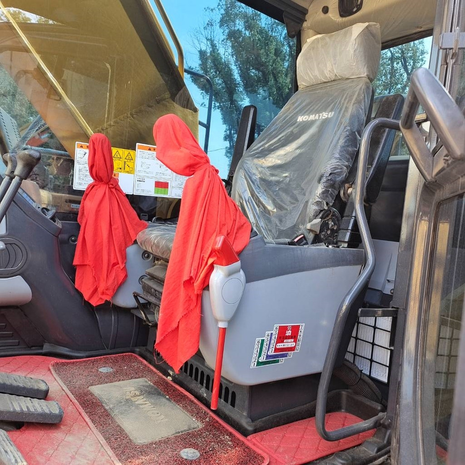 Komatsu PC 240 - Гусеничний екскаватор: фото 4 Komatsu PC 240 - Гусеничний екскаватор: фото 4