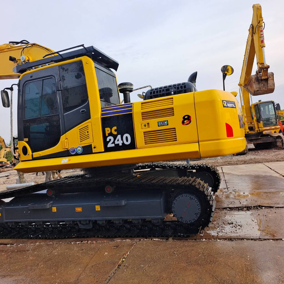 Komatsu PC 240 LC-8 - Гусеничний екскаватор: фото 3 Komatsu PC 240 LC-8 - Гусеничний екскаватор: фото 3