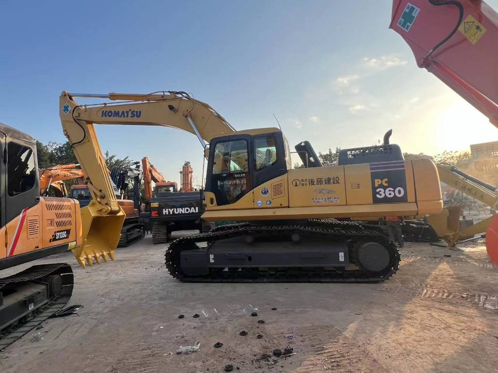 Komatsu PC 360-7 - Гусеничний екскаватор: фото 1 Komatsu PC 360-7 - Гусеничний екскаватор: фото 1