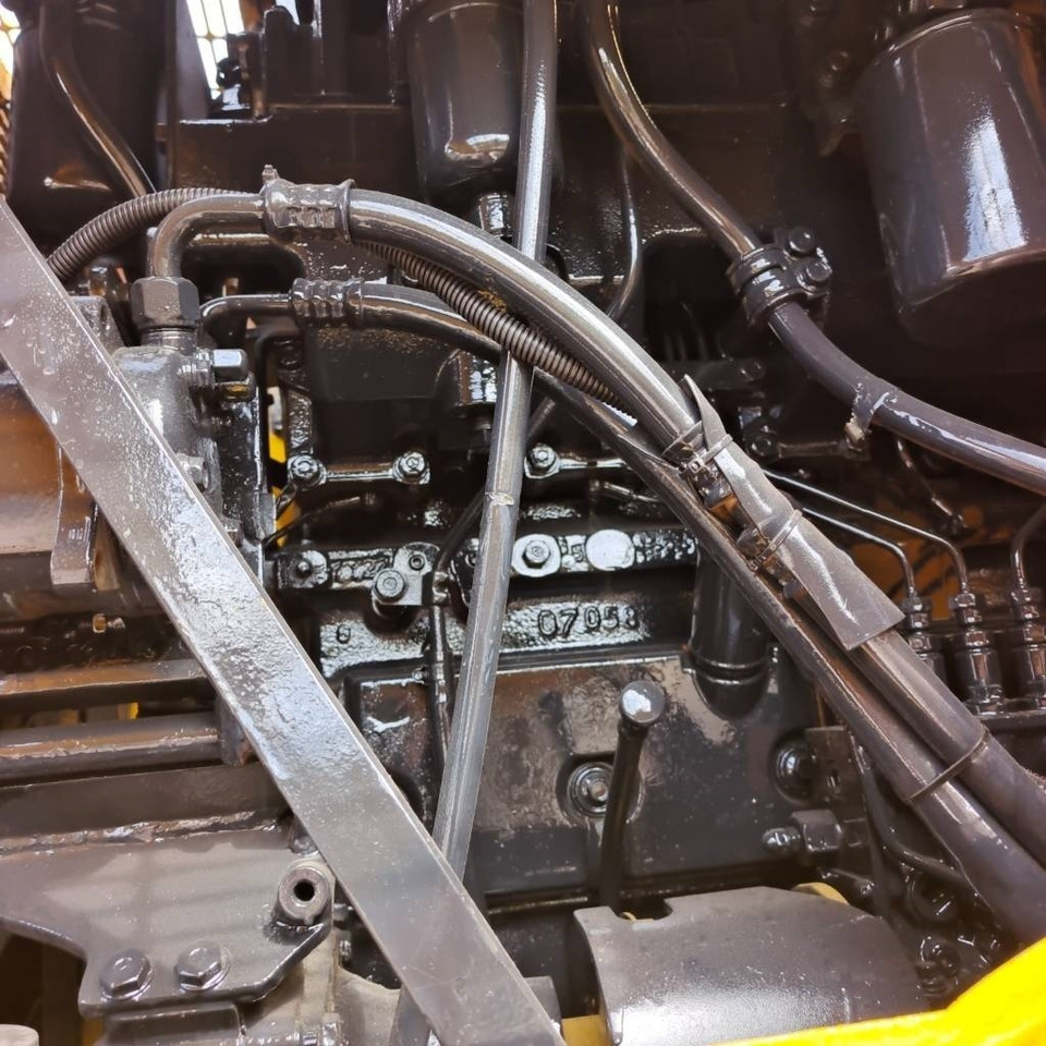 Komatsu WA 470-6 - Гусеничний екскаватор: фото 5 Komatsu WA 470-6 - Гусеничний екскаватор: фото 5