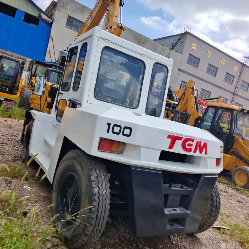 TCM FD100 - Дизельний навантажувач: фото 1 TCM FD100 - Дизельний навантажувач: фото 1