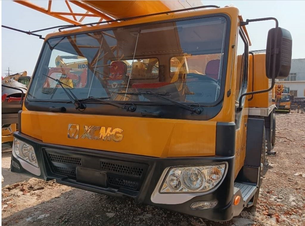 XCMG QY 70 K - Всюдихідний кран: фото 3 XCMG QY 70 K - Всюдихідний кран: фото 3
