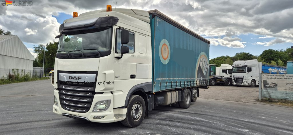Daf XF 450 FAR 6x2, Liftachse Schiebeplane, Edscha - Тентована вантажівка: фото 1 Daf XF 450 FAR 6x2, Liftachse Schiebeplane, Edscha - Тентована вантажівка: фото 1