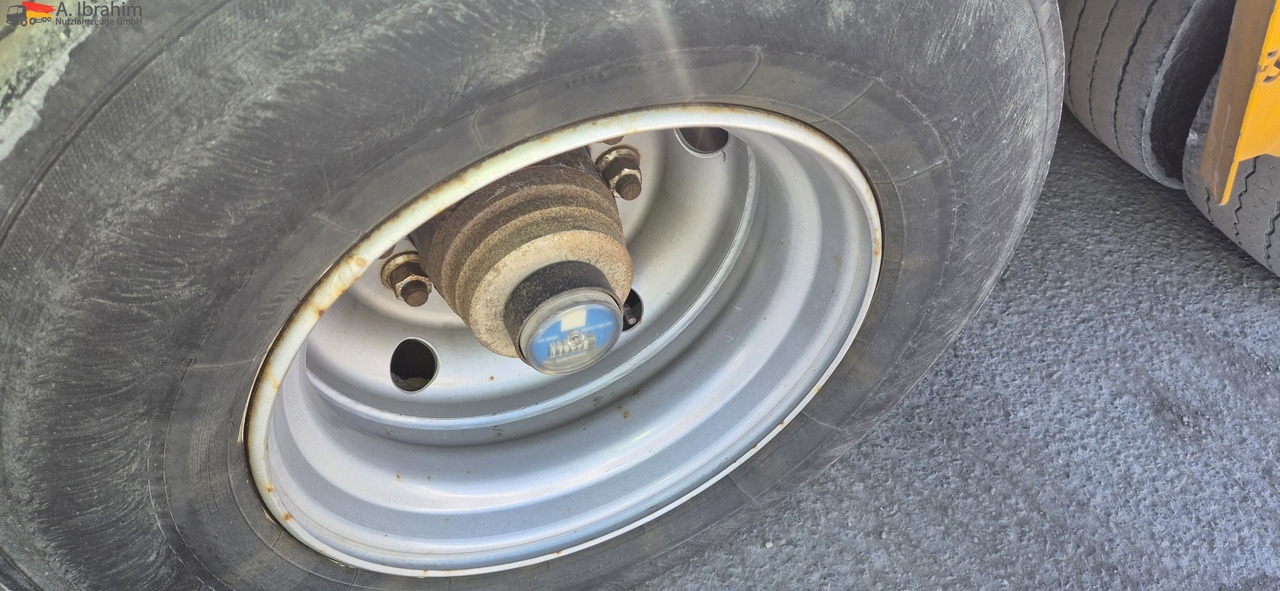 Faymonville 3-A ausziehbar bis 18,90 m zwangsgelenkt - Низькорамна платформа напівпричіп: фото 2 Faymonville 3-A ausziehbar bis 18,90 m zwangsgelenkt - Низькорамна платформа напівпричіп: фото 2