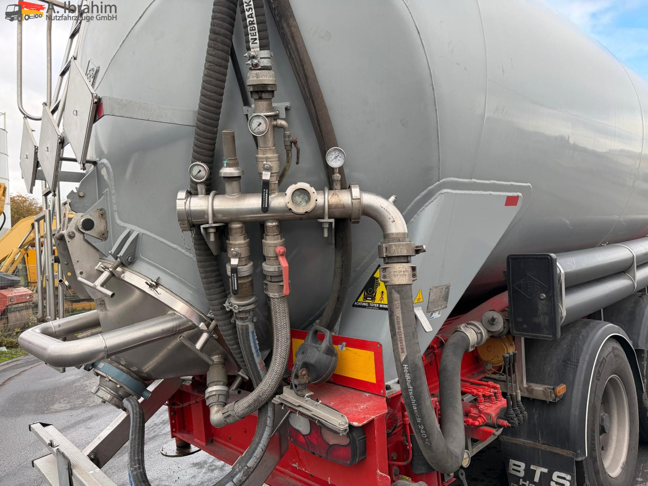 Feldbinder KIP 57.3 Kippsilo | 57 m³ | Scheibenbremse| 24V Hydr. - Напівпричіп цистерна для сипучих вантажів: фото 2 Feldbinder KIP 57.3 Kippsilo | 57 m³ | Scheibenbremse| 24V Hydr. - Напівпричіп цистерна для сипучих вантажів: фото 2