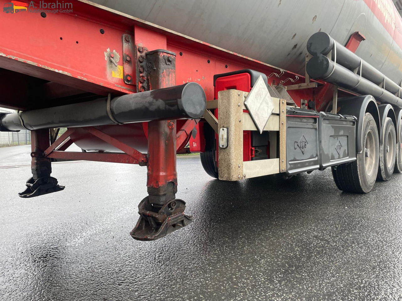 Feldbinder KIP 57.3 Kippsilo 57 m³ | Scheibenbremse | 24V Hydraulik - Напівпричіп цистерна для сипучих вантажів: фото 4 Feldbinder KIP 57.3 Kippsilo 57 m³ | Scheibenbremse | 24V Hydraulik - Напівпричіп цистерна для сипучих вантажів: фото 4