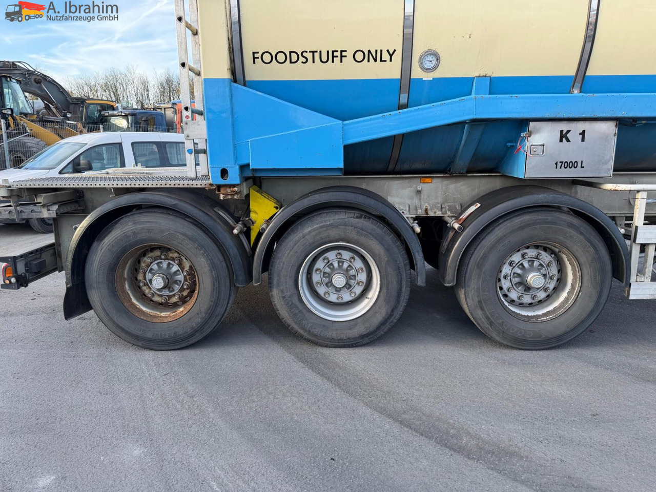 Feldbinder Lebensmittel Tank Container 26500 L | 2 Kammern | Heizung | 20 ft | Edelstahl | - Напівпричіп цистерна: фото 2 Feldbinder Lebensmittel Tank Container 26500 L | 2 Kammern | Heizung | 20 ft | Edelstahl | - Напівпричіп цистерна: фото 2