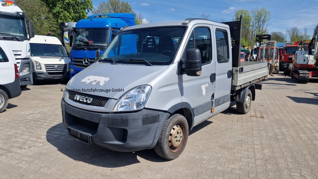 Iveco C25C DOKA AHK - Легка бортова вантажівка: фото 1 Iveco C25C DOKA AHK - Легка бортова вантажівка: фото 1