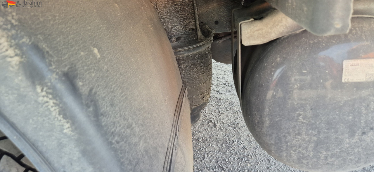 MAN TGL 8.160 4x2 Brotkoffer mit Kühlfach nicht fahrbereit ! nicht rollfähig - Фургон-рефрижератор: фото 4 MAN TGL 8.160 4x2 Brotkoffer mit Kühlfach nicht fahrbereit ! nicht rollfähig - Фургон-рефрижератор: фото 4