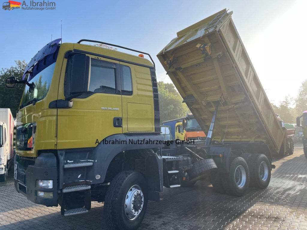 MAN TGS 26.480 Meiller 3 Seiten, Blatt Blatt, 6x6, Schalter 3 Pedals - Самоскид вантажівка: фото 1 MAN TGS 26.480 Meiller 3 Seiten, Blatt Blatt, 6x6, Schalter 3 Pedals - Самоскид вантажівка: фото 1