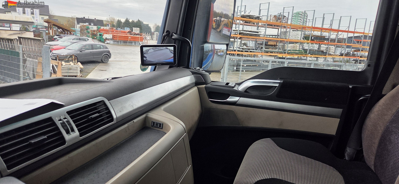 MAN TGX 26.460 BDF | 6x2 | Liftachse Retarder | 2xVorhanden | klima - Контейнеровоз/ Змінний кузов вантажівка: фото 4 MAN TGX 26.460 BDF | 6x2 | Liftachse Retarder | 2xVorhanden | klima - Контейнеровоз/ Змінний кузов вантажівка: фото 4