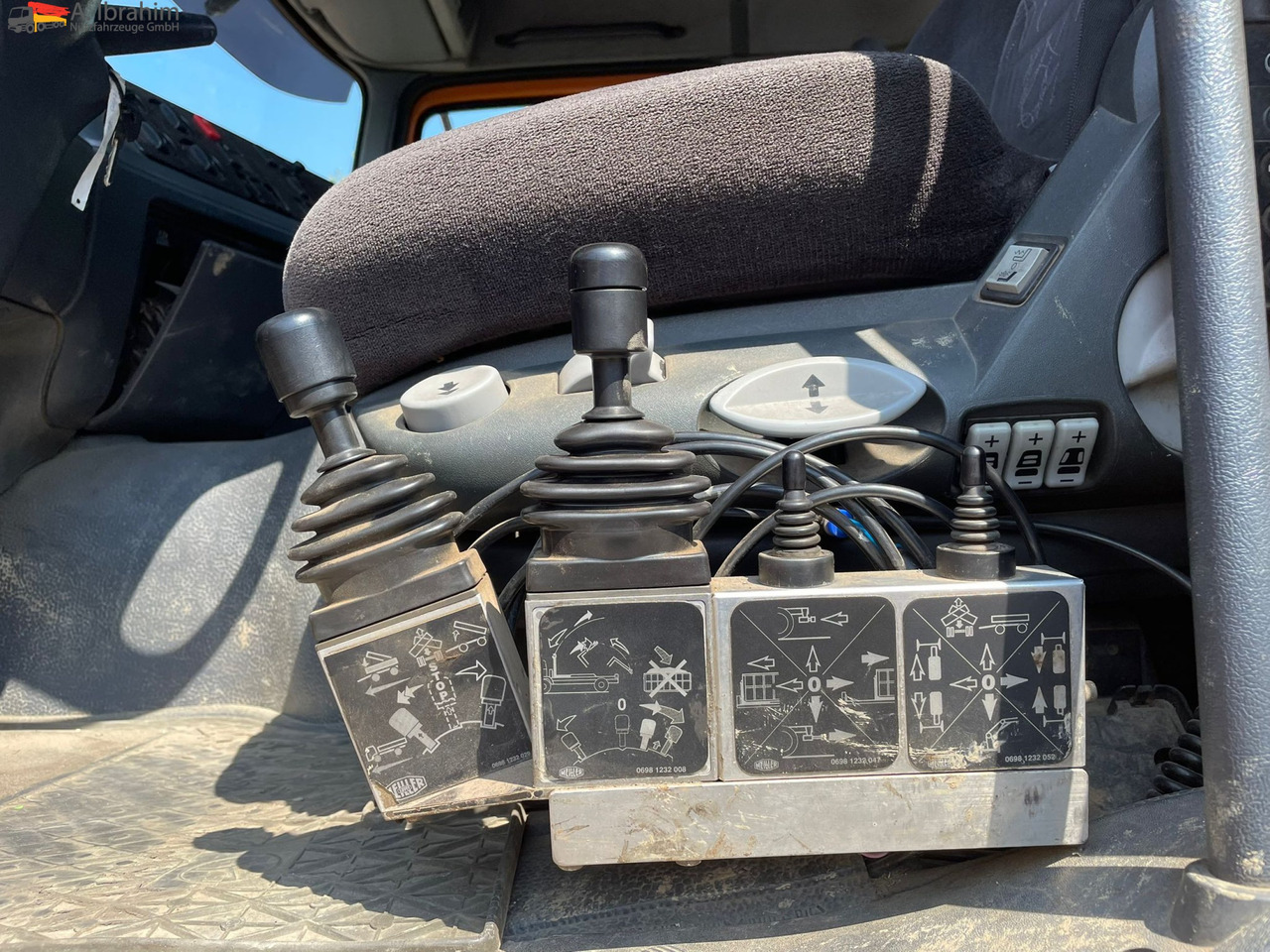 Mercedes-Benz 2643 6x4 | Blatt Luft | Meiller Haken, mp1 - Гаковий мультиліфт вантажівка: фото 3 Mercedes-Benz 2643 6x4 | Blatt Luft | Meiller Haken, mp1 - Гаковий мультиліфт вантажівка: фото 3