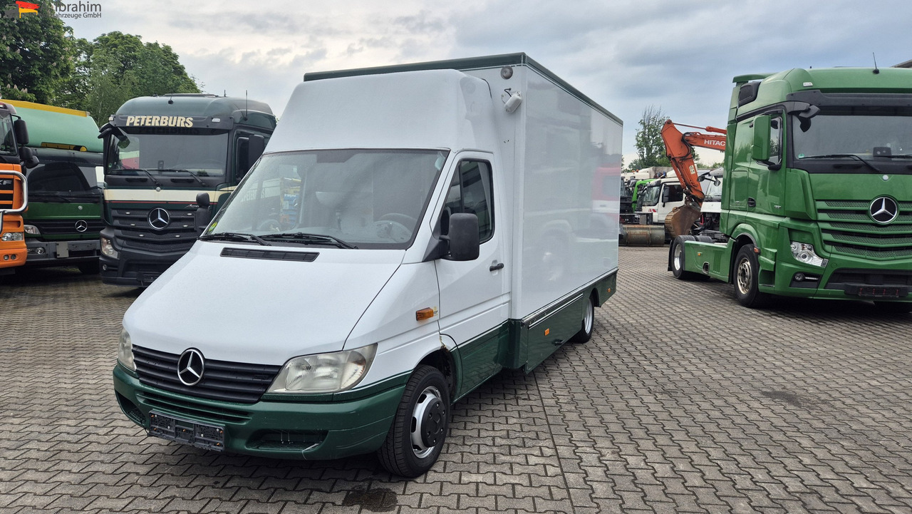 Mercedes-Benz 413 CDI Tiefkühlfächer, autom. Verkaufsklappe Basis ist ok - Фургон-рефрижератор: фото 1 Mercedes-Benz 413 CDI Tiefkühlfächer, autom. Verkaufsklappe Basis ist ok - Фургон-рефрижератор: фото 1