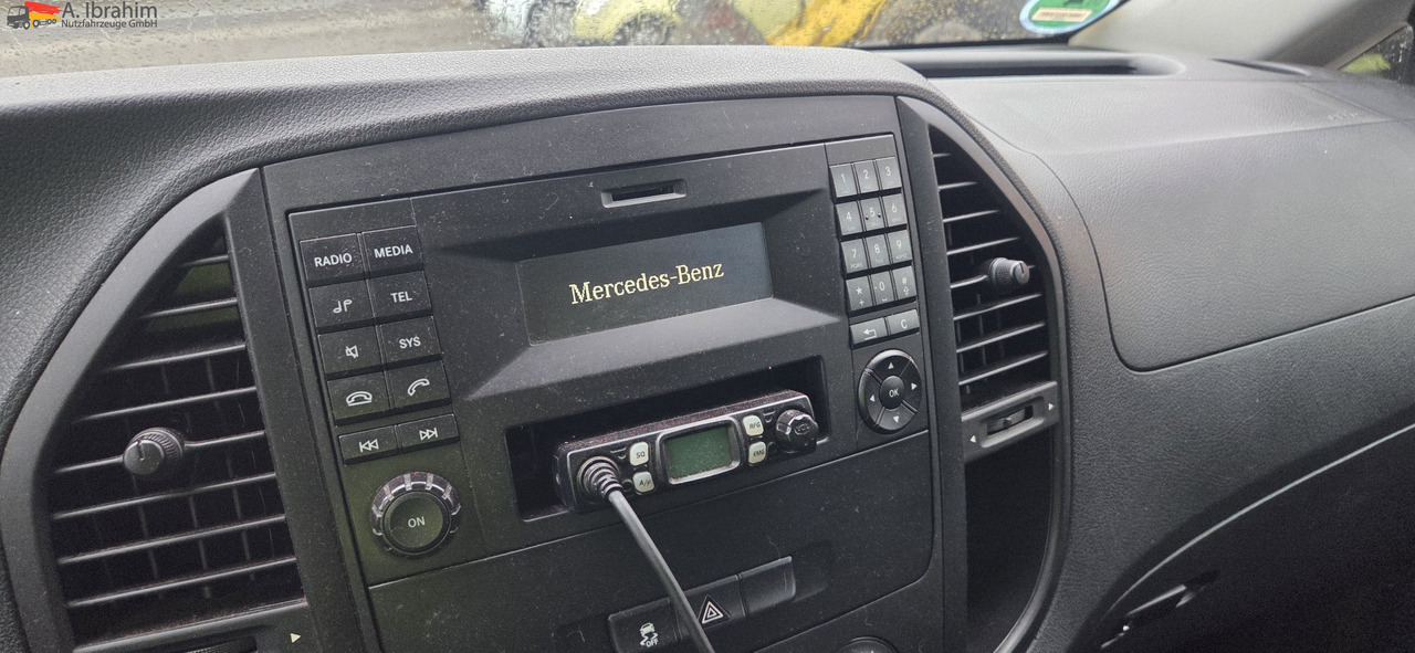 Mercedes-Benz Vito Tourer BF 3-GST Zeichen Anlage 3050 kg zzGw - Торговий вантажівка: фото 2 Mercedes-Benz Vito Tourer BF 3-GST Zeichen Anlage 3050 kg zzGw - Торговий вантажівка: фото 2