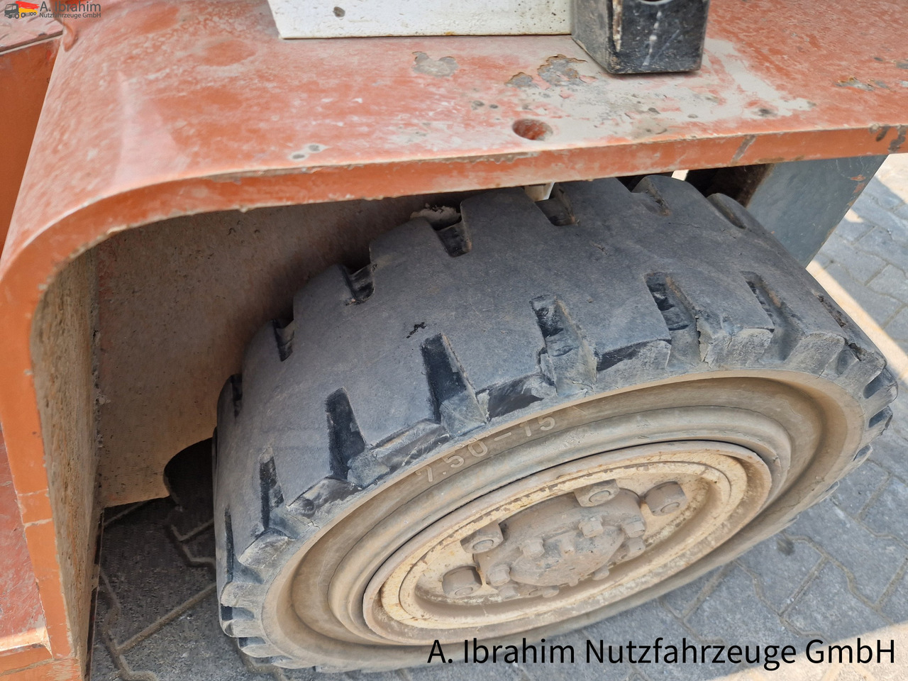 Nissan BF 03-40 4t Stapler - Навантажувач вилковий: фото 2 Nissan BF 03-40 4t Stapler - Навантажувач вилковий: фото 2