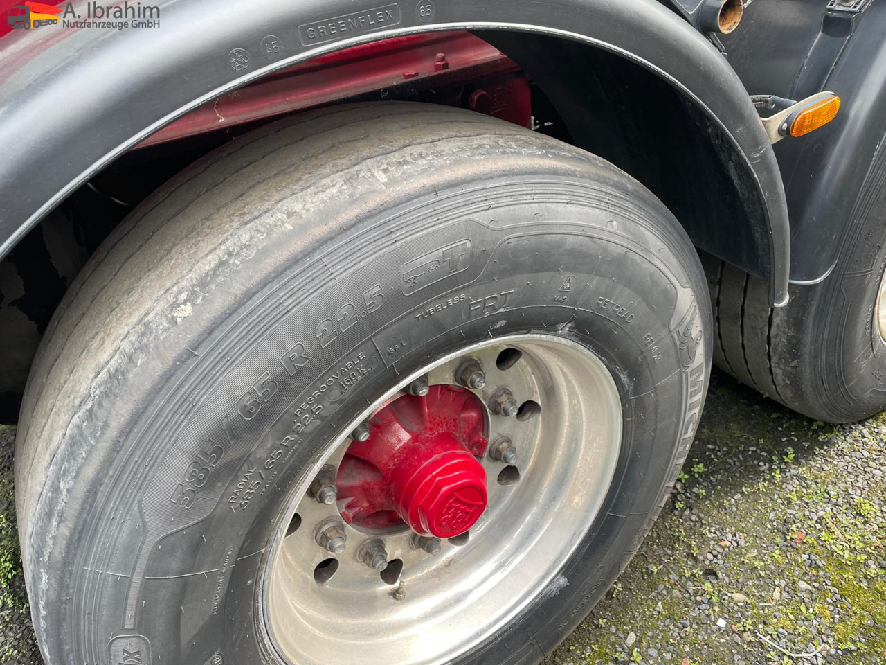 O.M.E.P.S Unfall, voll fahrbereit 35 cbm - Напівпричіп цистерна для сипучих вантажів: фото 4 O.M.E.P.S Unfall, voll fahrbereit 35 cbm - Напівпричіп цистерна для сипучих вантажів: фото 4