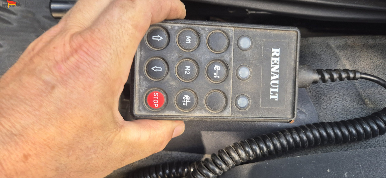 Renault Midlum 180 DCI Werkstattkoffer mit Treppe - Фургон з закритим кузовом: фото 2 Renault Midlum 180 DCI Werkstattkoffer mit Treppe - Фургон з закритим кузовом: фото 2