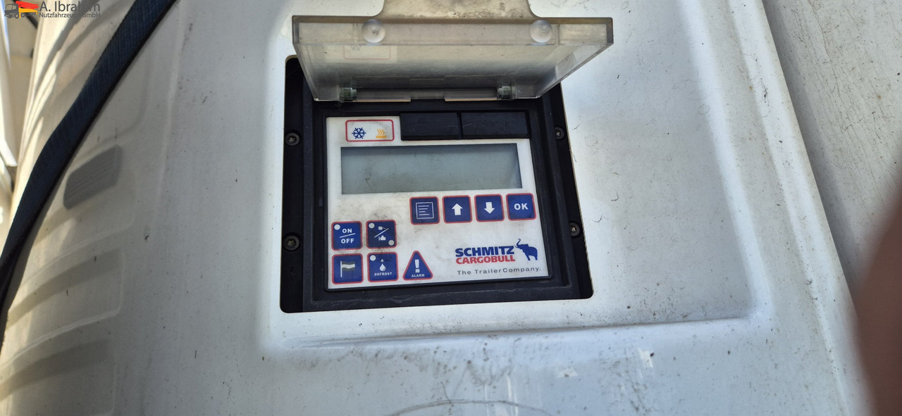 Schmitz SKO 24 Stirnwandschaden, voll fahrbereit Schmitz Kühlaggregat - Рефрижератор напівпричіп: фото 3 Schmitz SKO 24 Stirnwandschaden, voll fahrbereit Schmitz Kühlaggregat - Рефрижератор напівпричіп: фото 3