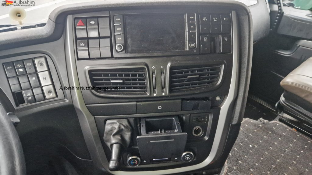 Iveco AS440T Lowdeck Stralis 450 Euro 6 deutsches Fahrzeug 1. Hand - Тягач: фото 5 Iveco AS440T Lowdeck Stralis 450 Euro 6 deutsches Fahrzeug 1. Hand - Тягач: фото 5