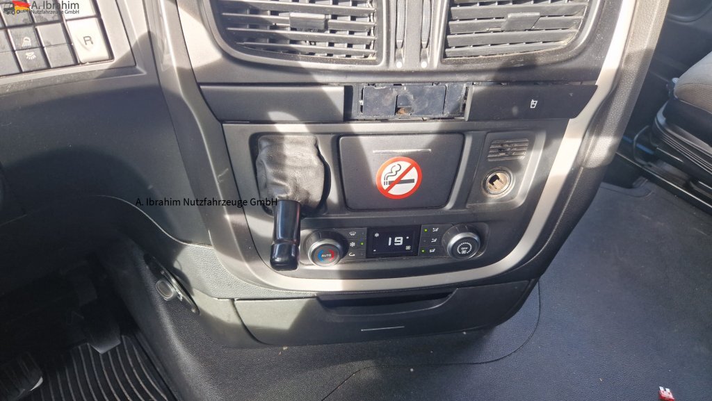 Iveco Stralis 460 Vollspoiler 3x vorhanden - Тягач: фото 4 Iveco Stralis 460 Vollspoiler 3x vorhanden - Тягач: фото 4