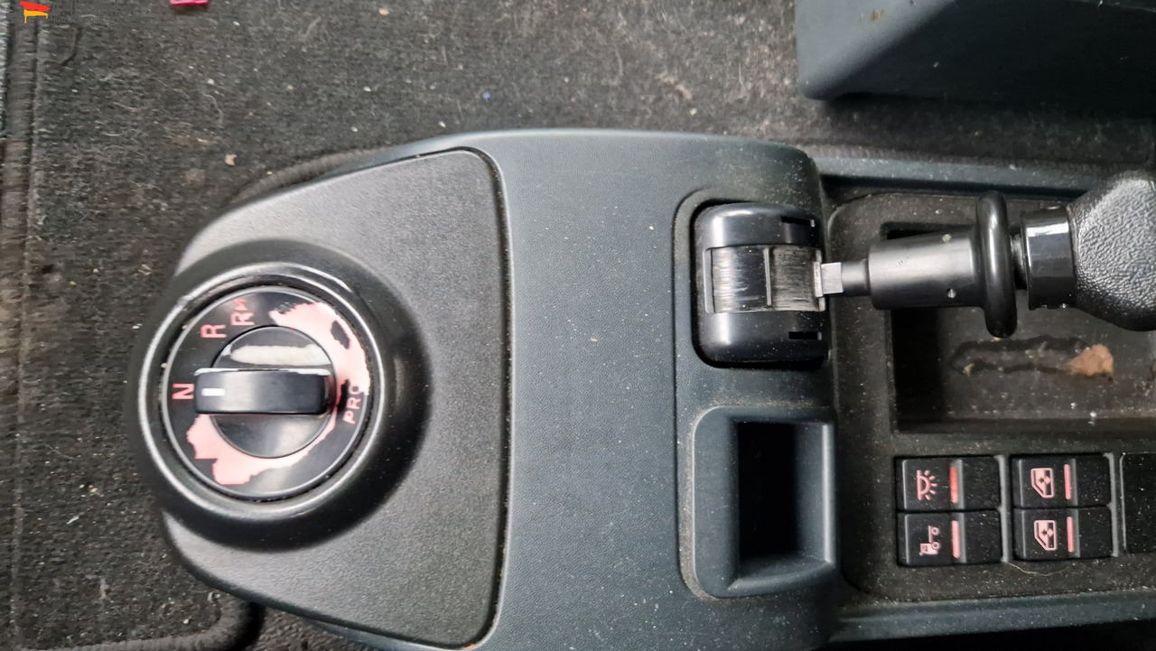 MAN 18.400 TGX Flachdach Retarder, Klima, 1 Bett, Kühlschrank - Тягач: фото 5 MAN 18.400 TGX Flachdach Retarder, Klima, 1 Bett, Kühlschrank - Тягач: фото 5