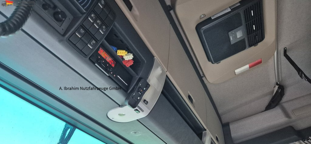 MAN TGX 18.470 Retarder, Klima - Тягач: фото 3 MAN TGX 18.470 Retarder, Klima - Тягач: фото 3