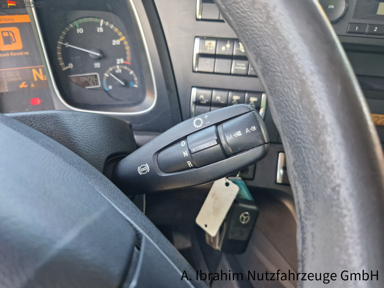 Mercedes-Benz 1845 Retarder, Klima, Navi Schneeketten, Euro 5 - Тягач: фото 4 Mercedes-Benz 1845 Retarder, Klima, Navi Schneeketten, Euro 5 - Тягач: фото 4
