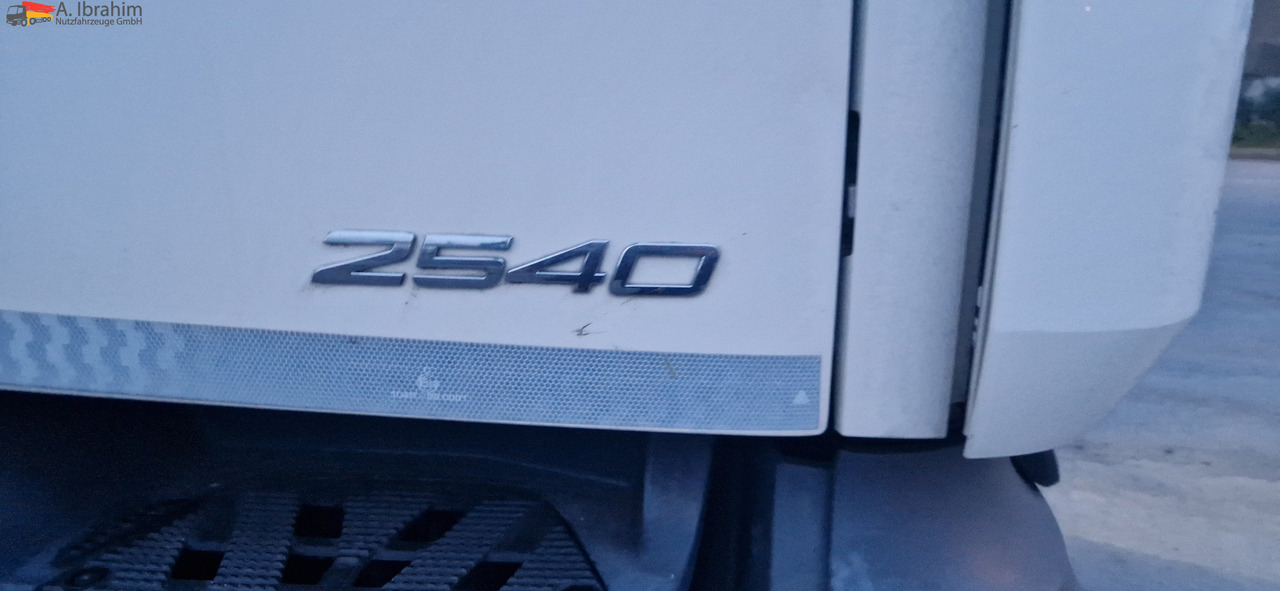 Mercedes-Benz 2540L Frigoblock, 6x2 Lenk-Liftachse , LBW - Вантажівка: фото 5 Mercedes-Benz 2540L Frigoblock, 6x2 Lenk-Liftachse , LBW - Вантажівка: фото 5