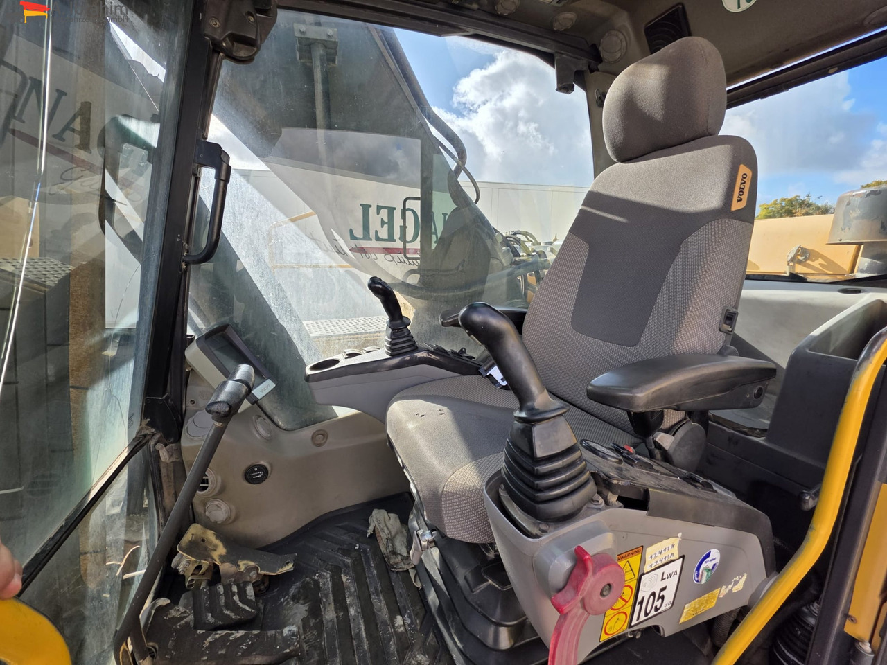 Volvo EC360C Schnellwechsler | Hammerhydraulik | Klima | 40t | 12305 St. - Гусеничний екскаватор: фото 3 Volvo EC360C Schnellwechsler | Hammerhydraulik | Klima | 40t | 12305 St. - Гусеничний екскаватор: фото 3